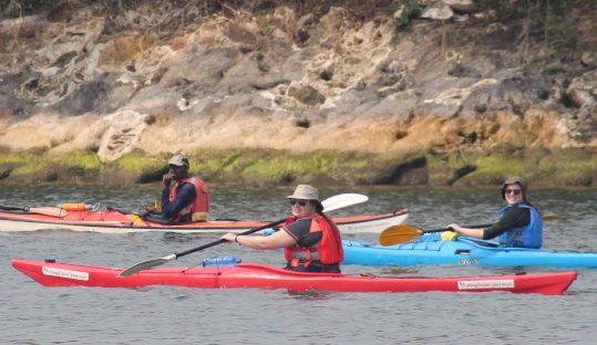 kayaking in lake kivu