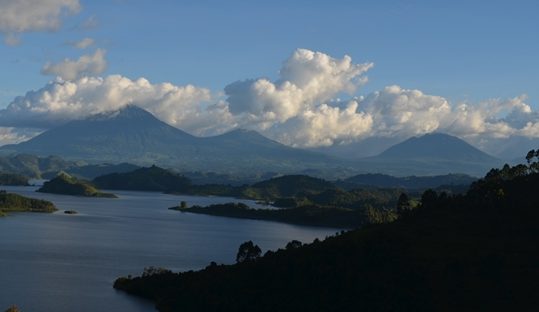 land mutanda and virungas