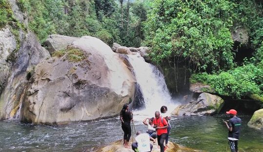 waterfalls-rwenzori-mountains